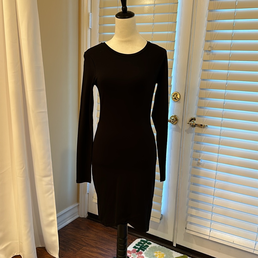 black fitted dress
